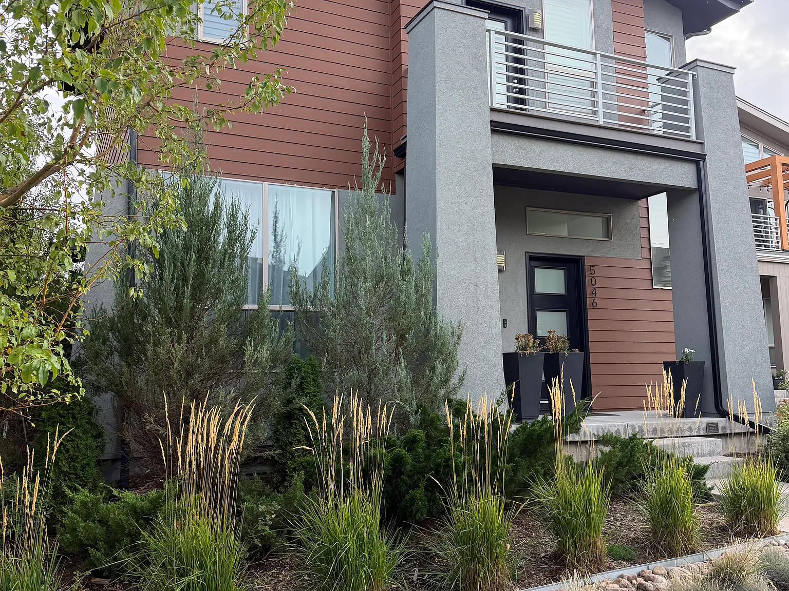 4 bed, 3.5 bath, 2600 sqft, $3,950 — Photo 2