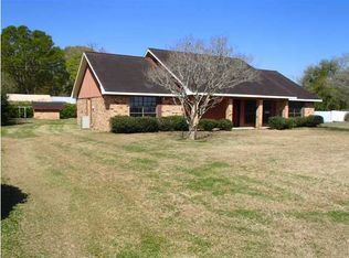 215 Prairie Ln, Lafayette, LA 70501