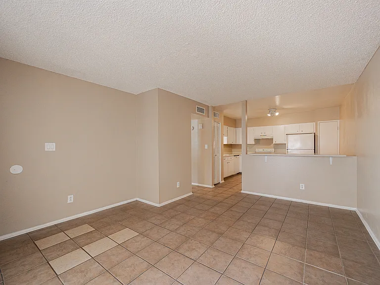 720 S Dobson Rd #10 — Photo 8