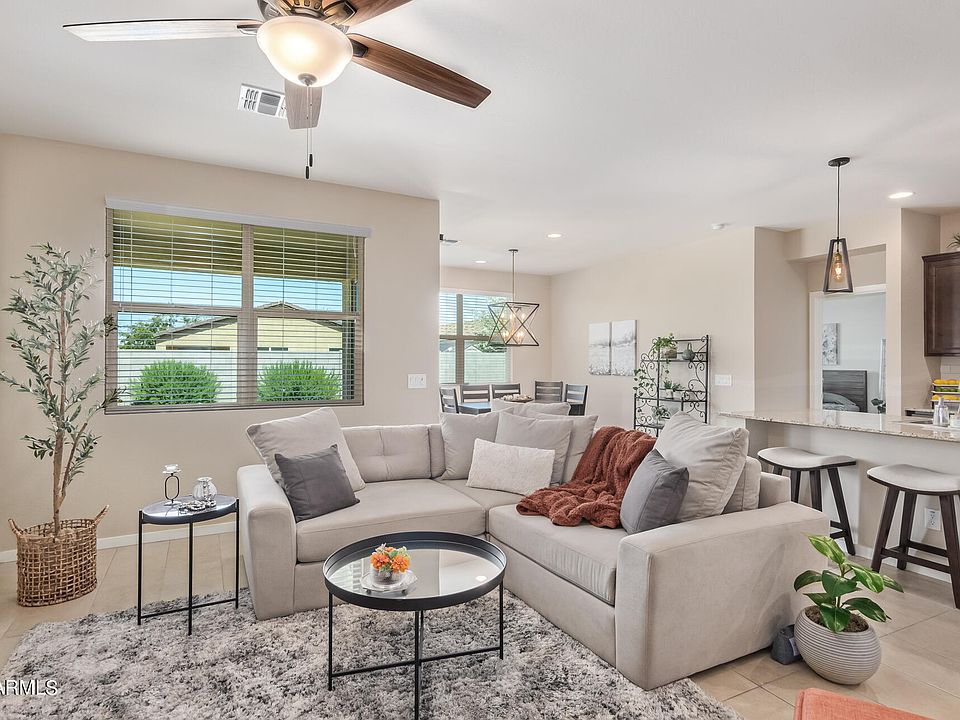 1st image of 550 W NIKITA Drive