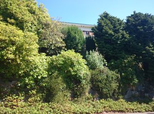 1000 Warren Ave N, Seattle, WA 98109