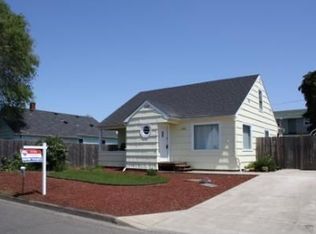 735 Bon Vue St, Eugene, OR 97402