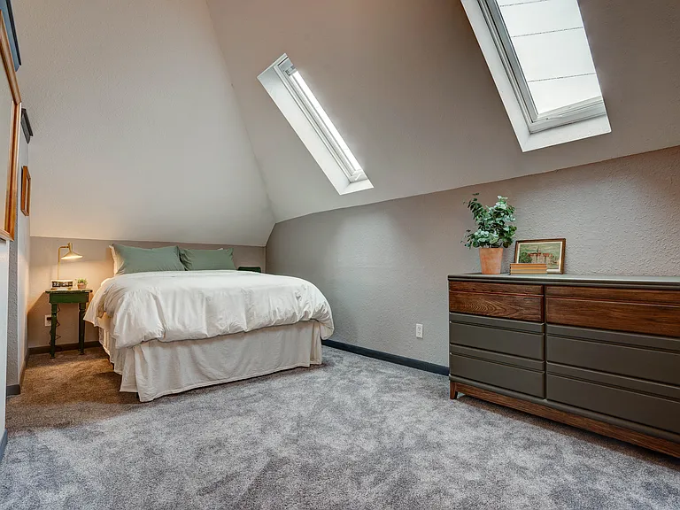 428 N Iowa Ave #3 — Photo 10