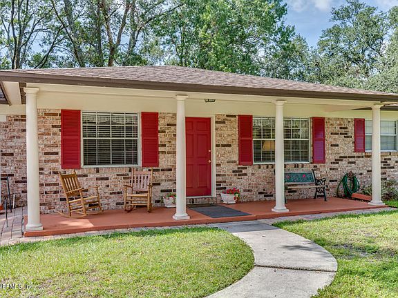 3rd image of 1168 Chateau Pl