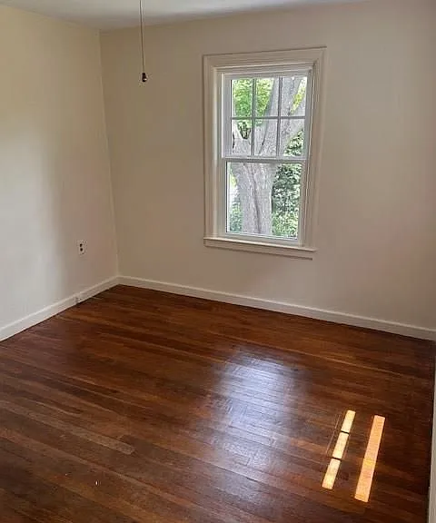 4 Preston Dr — Photo 4