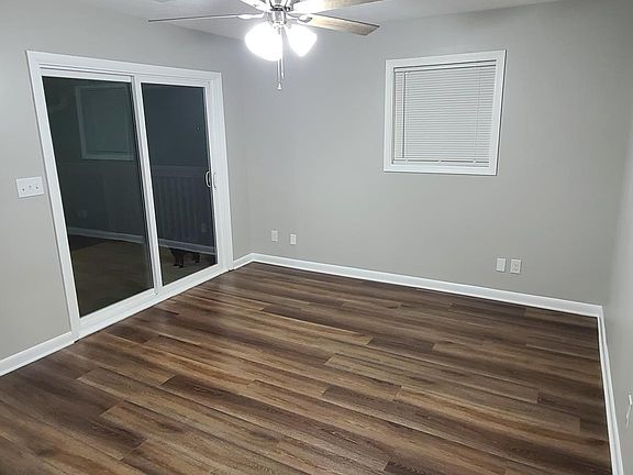 5th image of 610 E Main Blvd #C