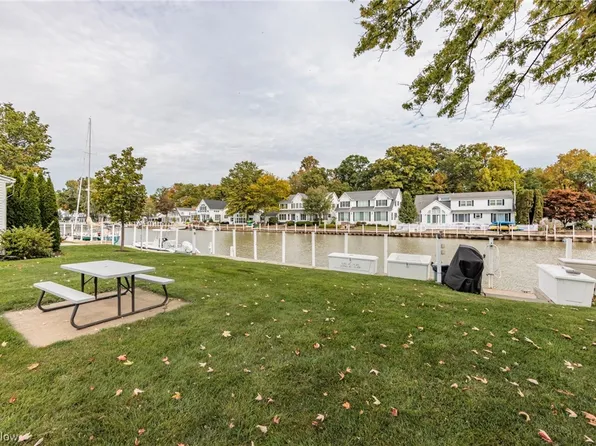 Vermilion Rd, Vermilion, OH 44089