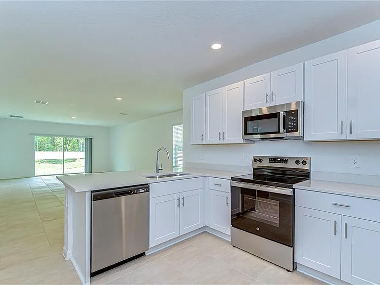 13341 Tropical Breeze Way — Photo 3