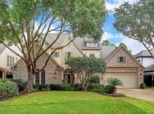 11746 Gallant Ridge Ln, Houston, TX 77082