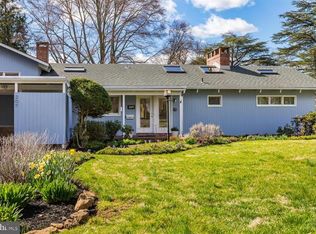 207 Riverside Dr, Princeton, NJ 08540