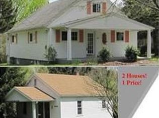 1710 Brodhead Rd, Coraopolis, PA 15108