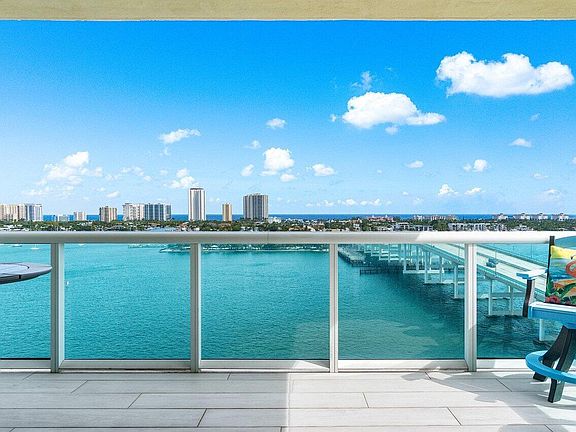 2nd image of 2640 Lake Shore Dr Unit 1216