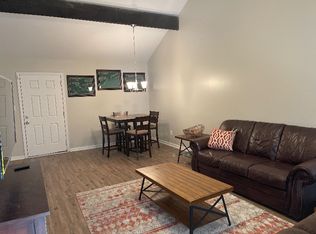 4349 Coopers Creek Dr SE, Smyrna, GA 30082