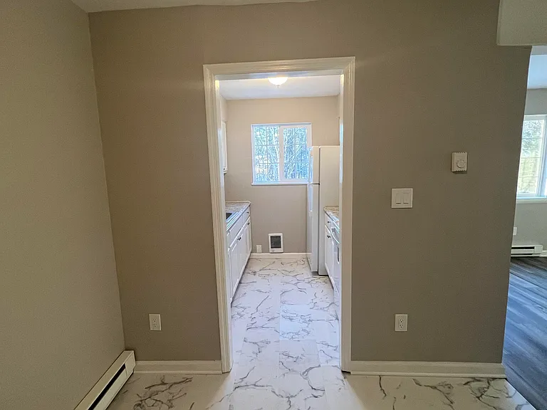 Dining room into Kitchen