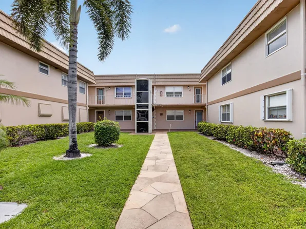 11 Brittany Ave #A, Delray Beach, FL 33446