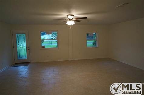 2nd image of 1325 Blossom Cir #6