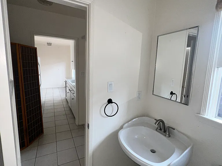 2420 34th St #2422 — Photo 13