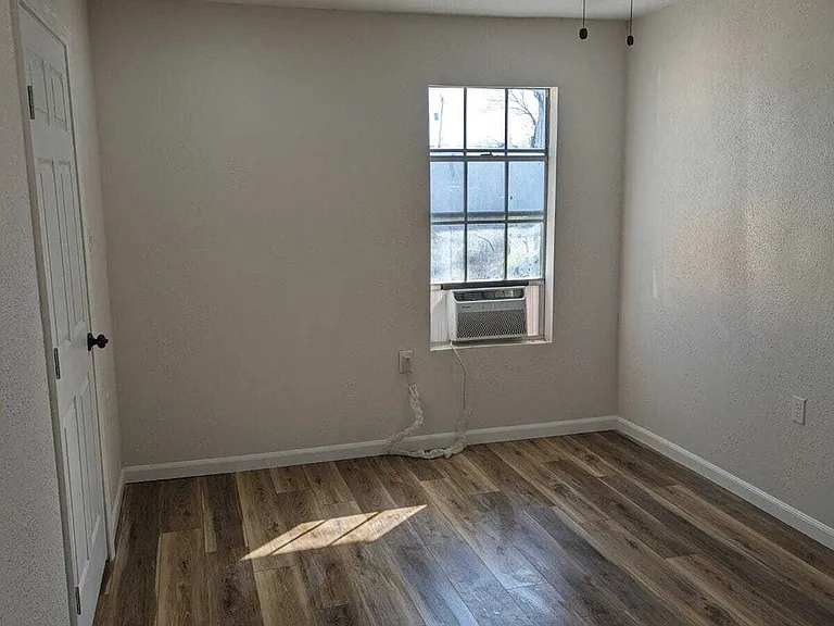 4602 Centralia Dr #CASITA — Photo 9