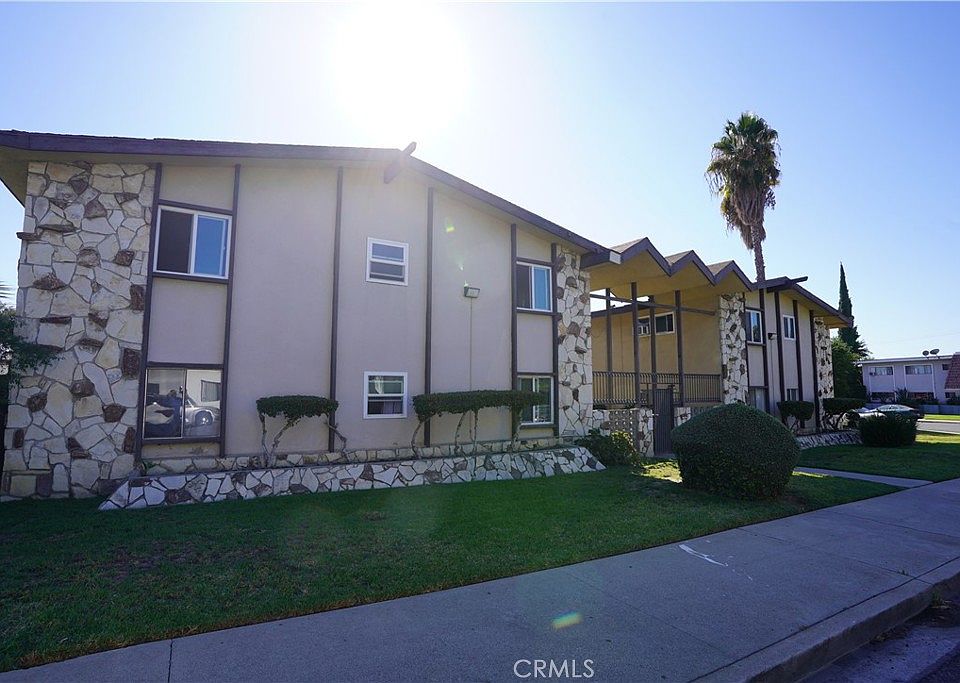 1st image of 2018 Las Vegas Ave APT 10