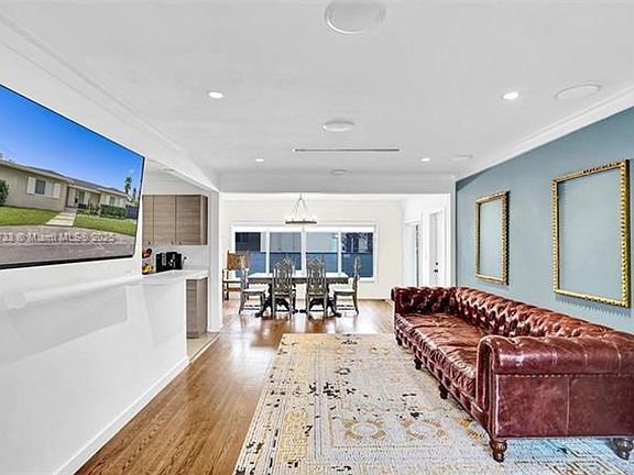 4th image of 11425 NE 3rd Ave #0