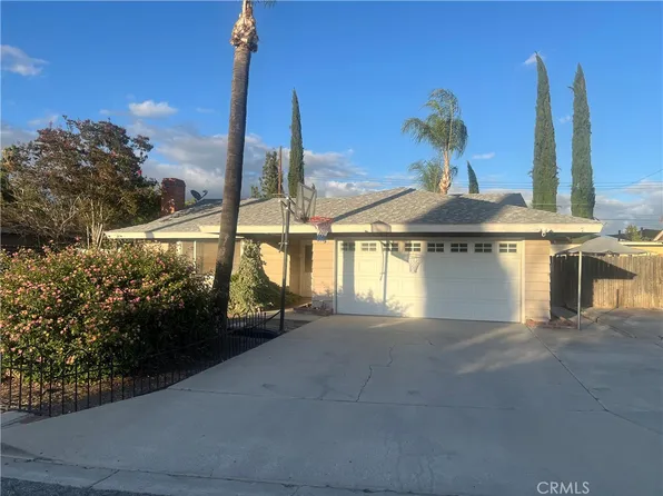 372 Village Rd, Hemet, CA 92544