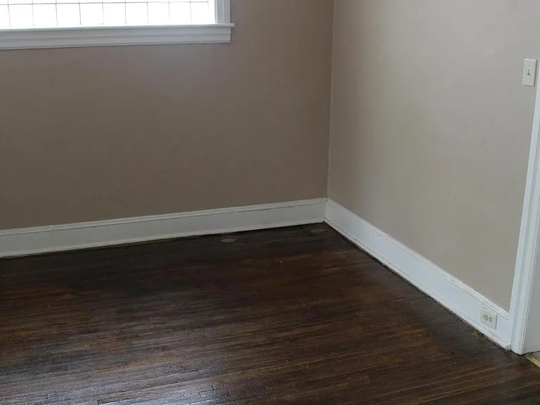 112 E Washington St #3W — Photo 6