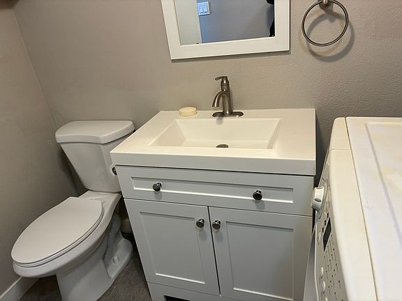 5th image of 80 N 400th St E Unit 3