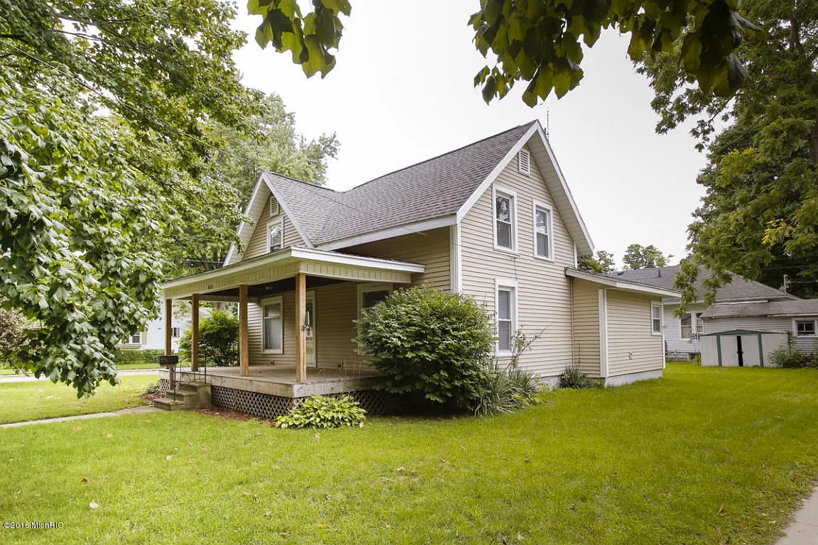 523 Elm St photo 1