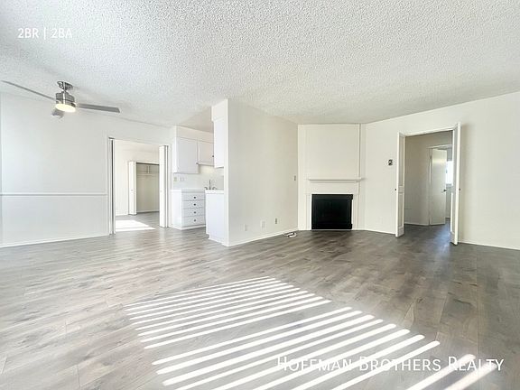 2nd image of 1119 6th St #302