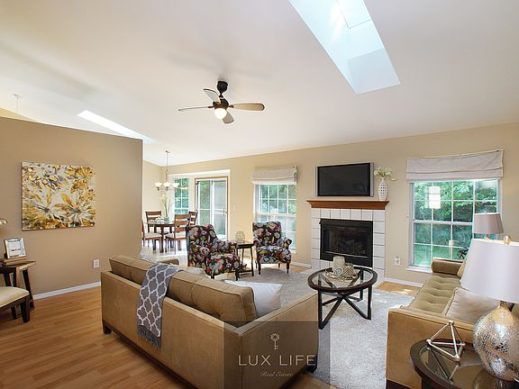 5th image of 4110 Bridgeton Greens Dr