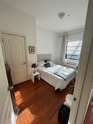 256 W 135th St #3R Photo 1