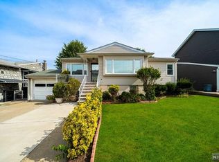 268 Grace Ave, Secaucus, NJ 07094