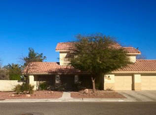 5828 Willowcreek Rd, North Las Vegas, NV 89031