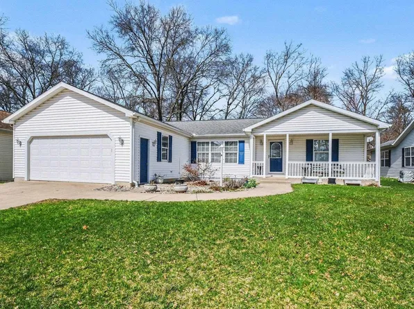 424 Pregel Dr, Mishawaka, IN 46545