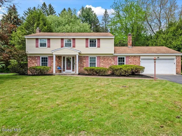 4 Socha Lane, Glenville, NY 12302
