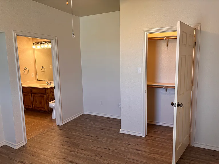 967 Underwood Rd — Photo 10