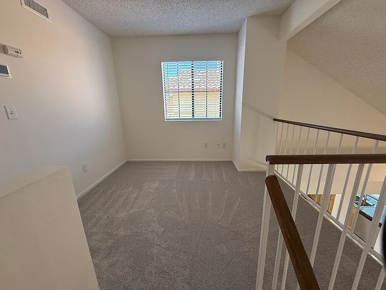 832 Lochwood Pl — Photo 11