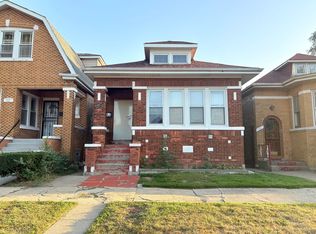 525 E 87th Pl, Chicago, IL 60619