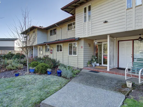 13600 NE 18th St, Vancouver, WA 98684