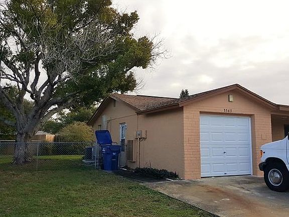 4th image of 3343 Wilson Dr