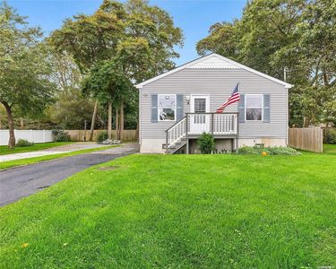 8 Spar Drive, Mastic Beach, NY, 11951