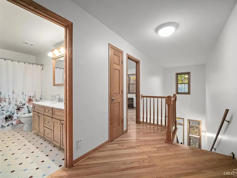 320 N Wright St — Photo 11
