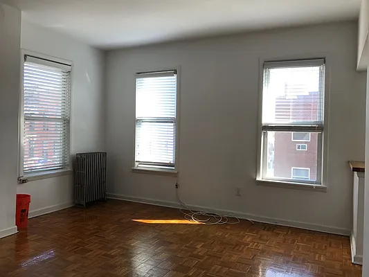 Rented by Nooklyn NYC LLC | media 11
