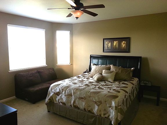 5th image of 1060 Cape May Dr