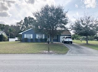 2079 SE West Dunbrooke Cir, Port Saint Lucie, FL 34952