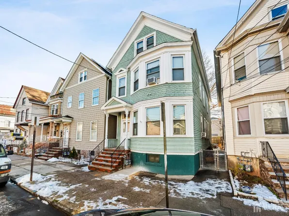 45 Jacques St, Elizabeth, NJ 07201