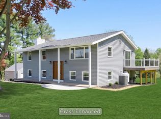 823 Baltimore St, Dillsburg, PA 17019