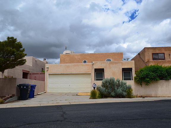 2nd image of 9201 Osuna Pl NE