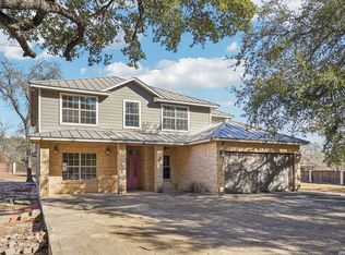 301 County Road 6862, Natalia, TX 78059