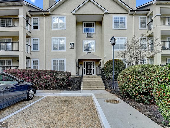 2nd image of 3655 Habersham Rd NE APT 311